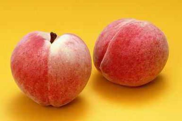 切桃子的方法 桃子常温能放多久