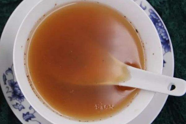 枇杷膏怎么熬制 枇杷膏可以冲水喝吗